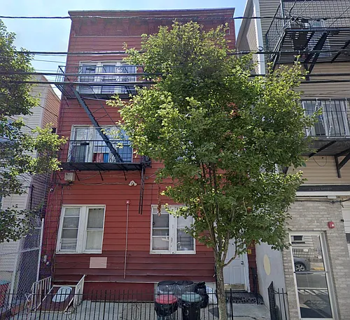 541 27th St #1 Photo 1