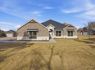 6002 Oakwood Ct, Granbury, TX 76049