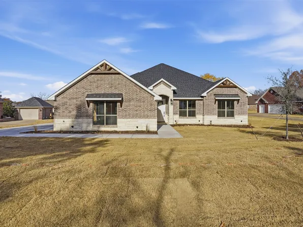 6002 Oakwood Ct, Granbury, TX 76049