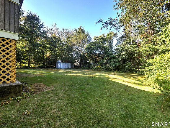 4th image of 7 Glenridge Drive