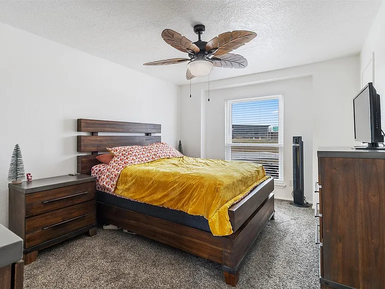 7600 Emmett F Lowry Expy #1102 — Photo 11