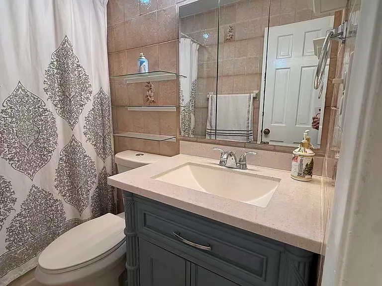 10020 SW 83rd St — Photo 20