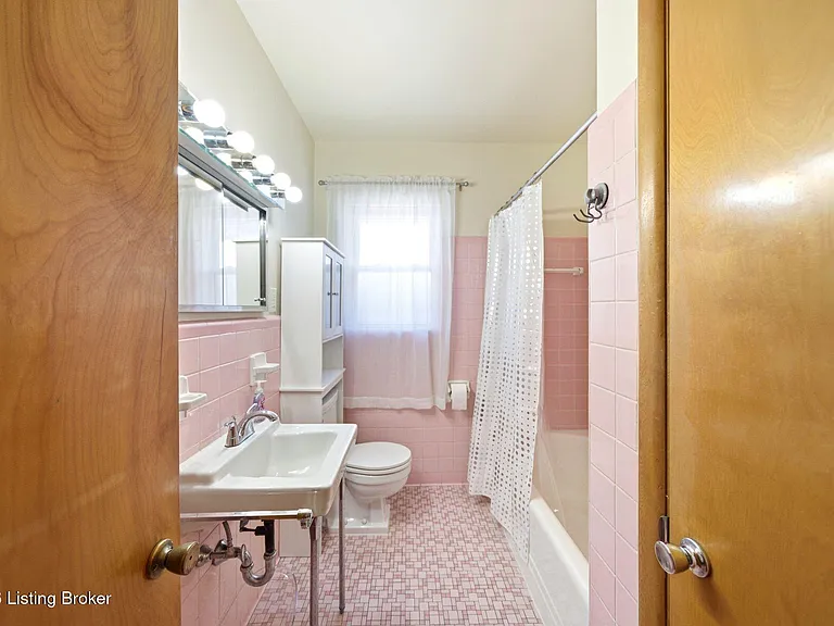 119 McArthur Dr #3 — Photo 10