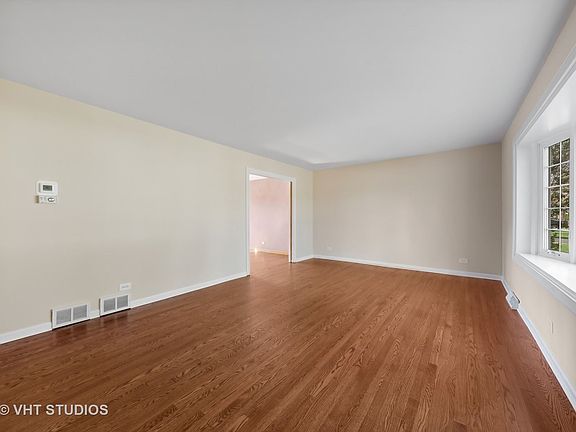 4th image of 1510 S Fernandez Ave