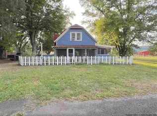 215 Springtown Rd, New paltz, NY 12561