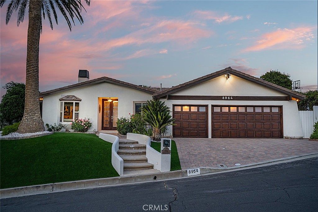 8964 Megan Ave, Canoga Park, CA 91304 | Zillow