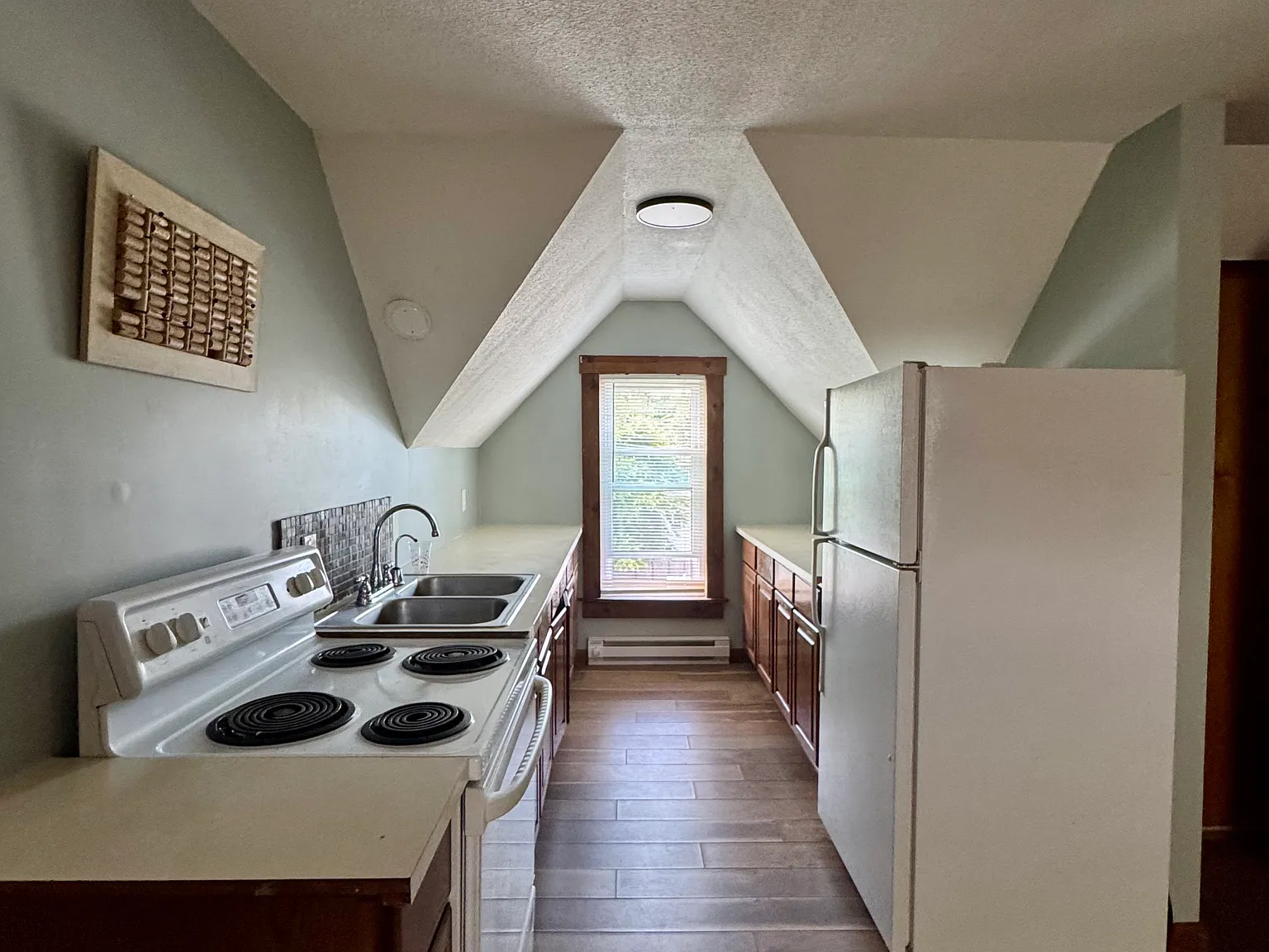 Studio, 800 sqft, $1,500 — Photo 3