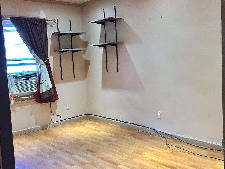2nd image of 9529 97th St #1