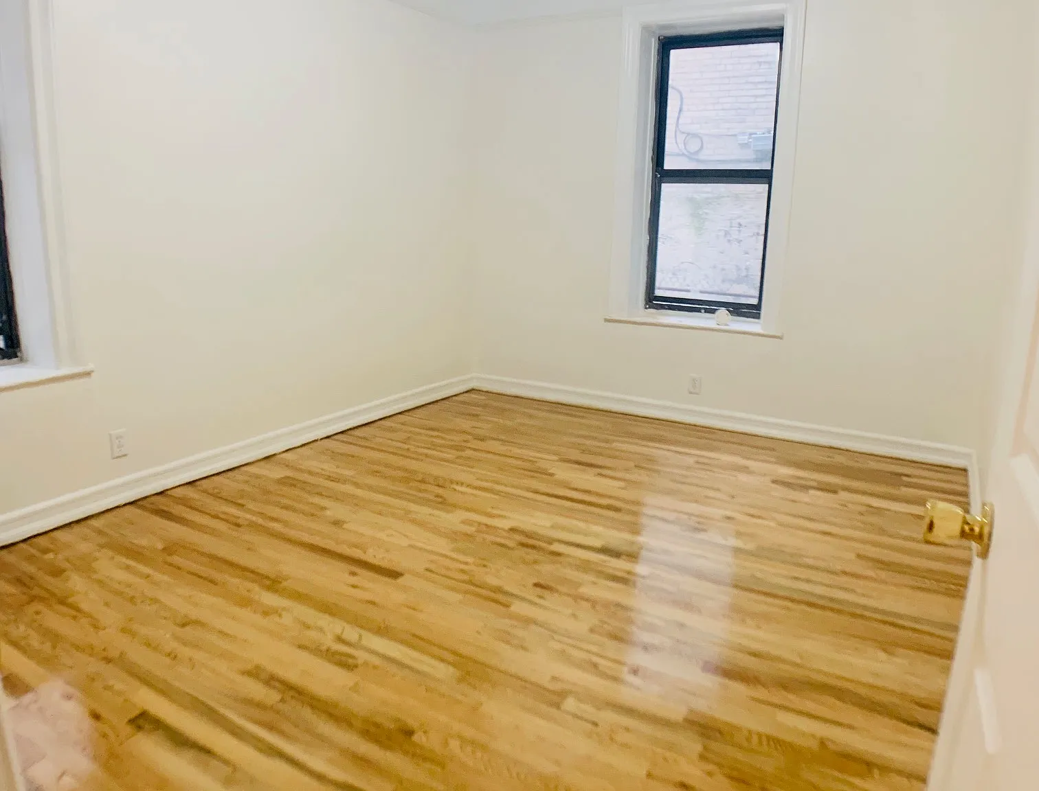 10 Cooper Street — Photo 2