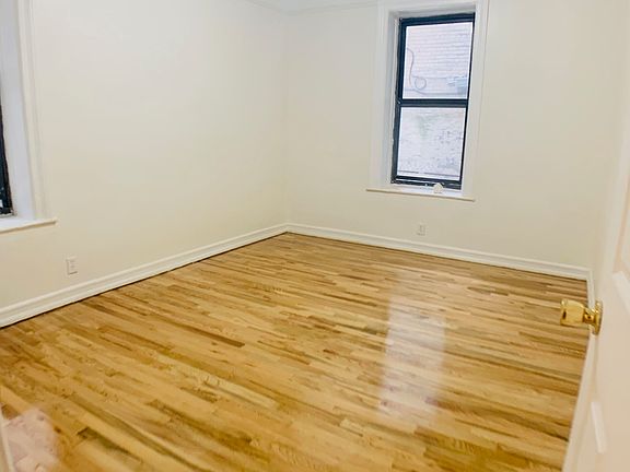 2nd image of 10 Cooper St APT I