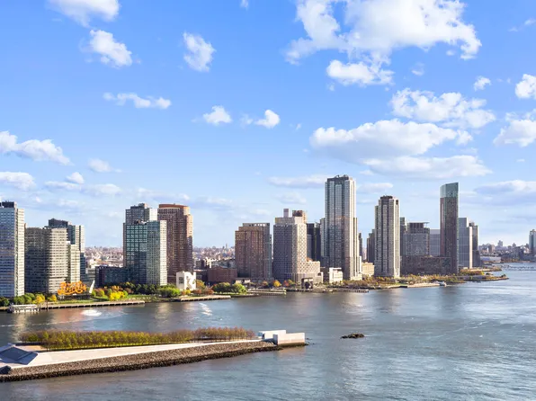 435 East 52nd Street image 8 of 17