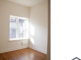 6044 Market St #2, Philadelphia, PA 19139