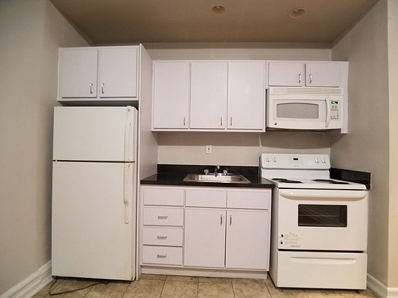 2nd image of 480 E 21st St APT E8