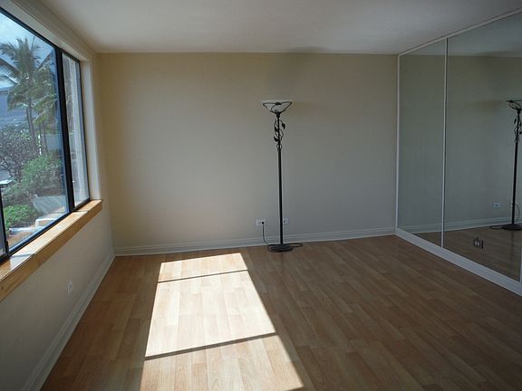 5th image of MT Thomas 495 Liholiho St #203