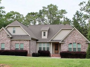 4686 Pine Ave, Saraland, AL 36571