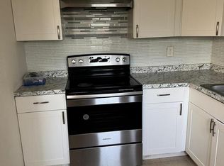 260 NW 19th St, Boca Raton, FL 33432