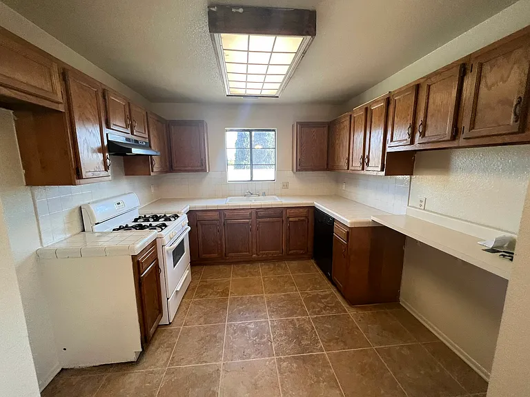 726 Chestnut Ave #B — Photo 3