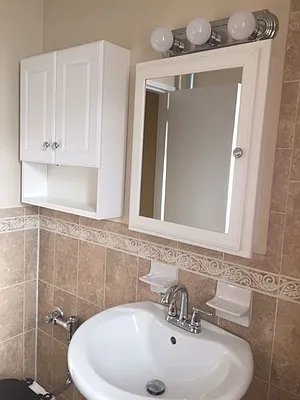 Rented by Roberto Guilbet, LREB | media 23