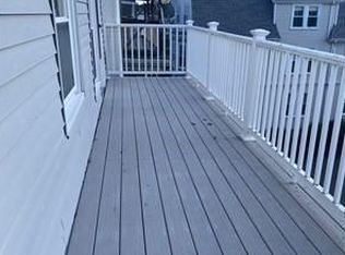 98 Leach St #3, Salem, MA 01970