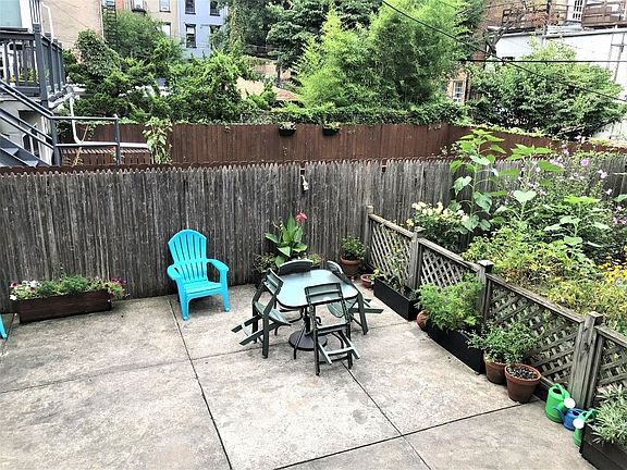 2nd image of 271 Sackett St #1