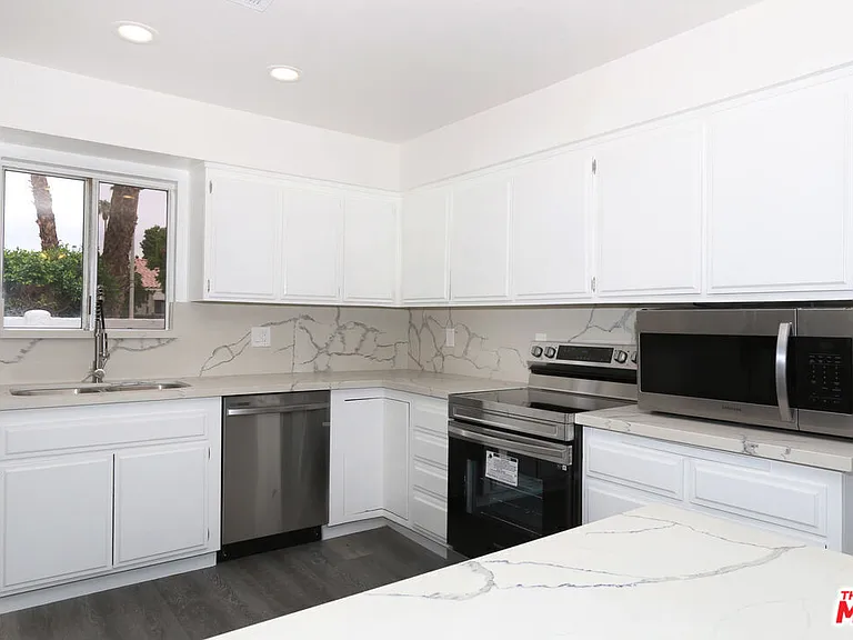 76983 California Dr — Photo 10