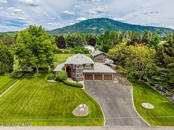 7344 N Valley St, Dalton Gardens, ID 83815