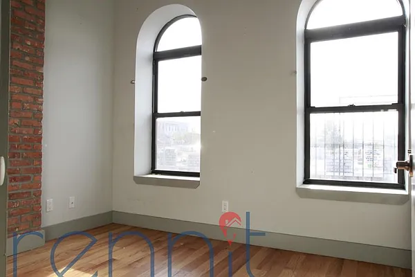 Rented by Rennit Inc. | media 45