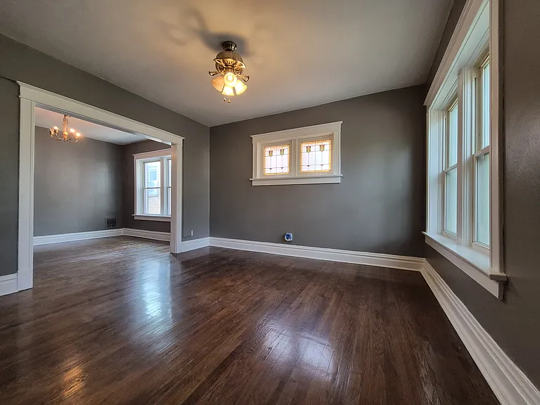 1537 McCausland Ave #2N — Photo 11