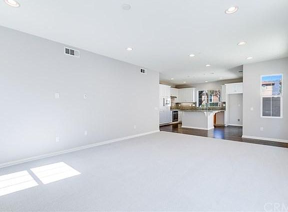5th image of 410 Golden Bear Ln