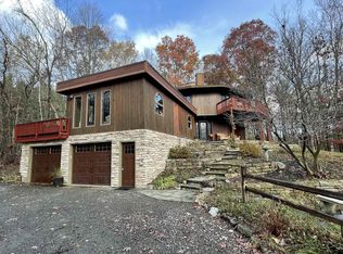 268 Sheer Rd, Averill Park, NY 12018