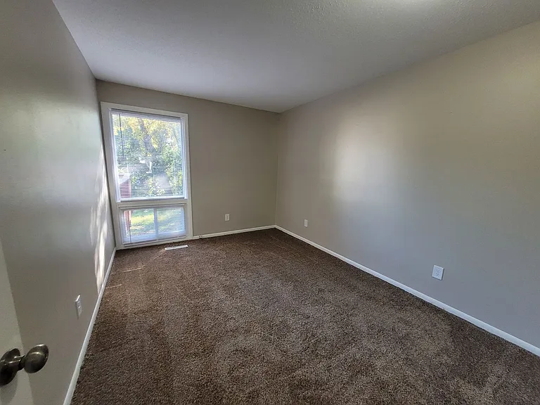 4613-4615 Southeast 3rd Court — Photo 18