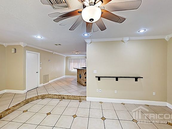 4th image of 7810 NW 41st St