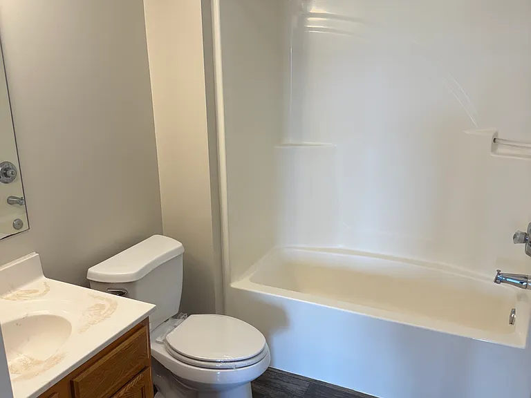 Friendship Village Apartments — Photo 7