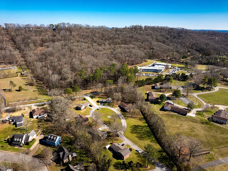 3076 Speicher Cir — Photo 54