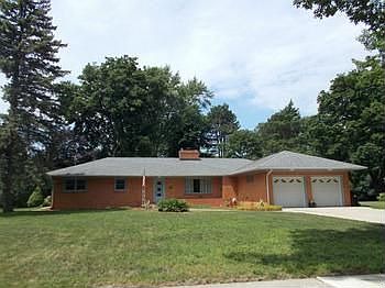 1st image of 1026 Balfour St