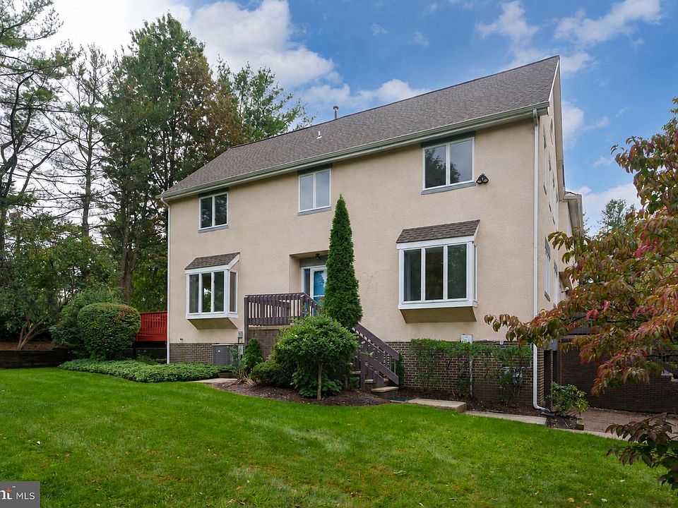 1st image of 21 Exeter Ct