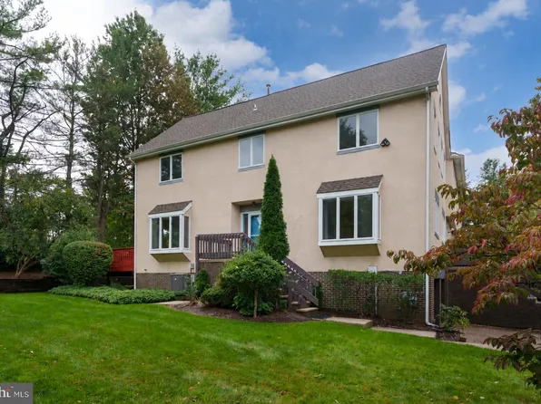 21 Exeter Ct, Princeton, NJ 08540