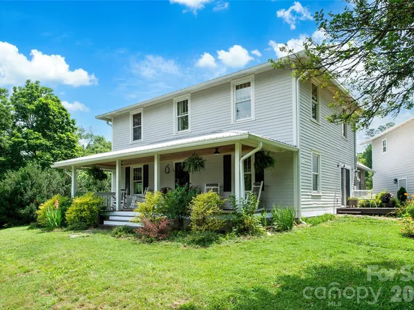 489 Turkey Creek Rd, Leicester, NC 28748