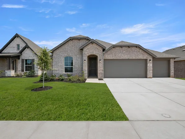 457 Carnero Dr, Granbury, TX 76048
