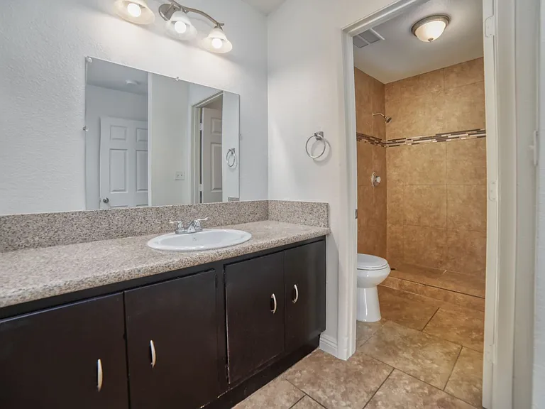 3556 Ruth Dr — Photo 11