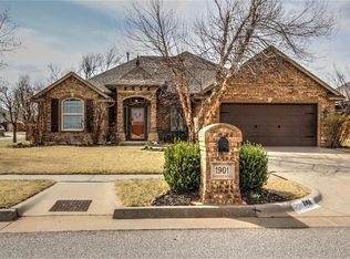 1901 Alexander Way, Yukon, OK 73099