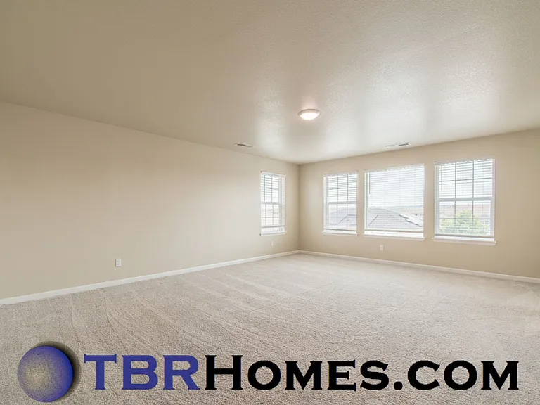 9521 Market Dr — Photo 16