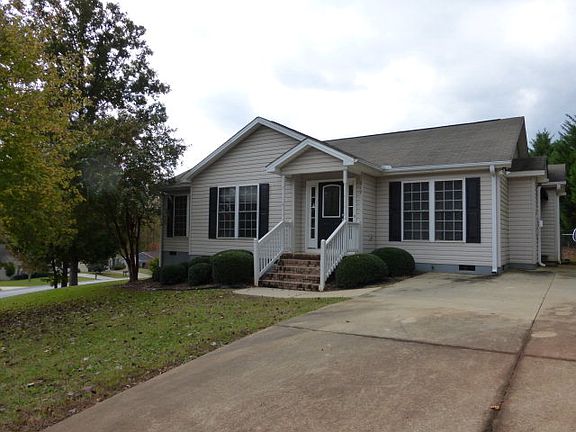 3rd image of 219 Winding Creek Dr