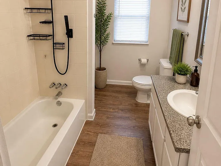 2107 Restridge Dr #B — Photo 13