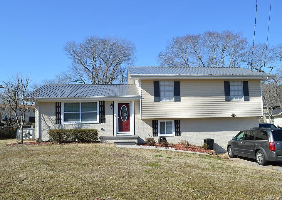 1st image of 2907 Linda Cir NW