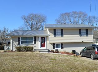 2907 Linda Cir NW, Cleveland, TN 37312