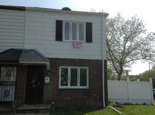 5859 207th St, Oakland Gardens, NY 11364