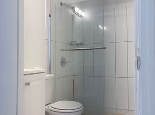 8927 Pontiac St APT 1, Queens Village, NY 11427