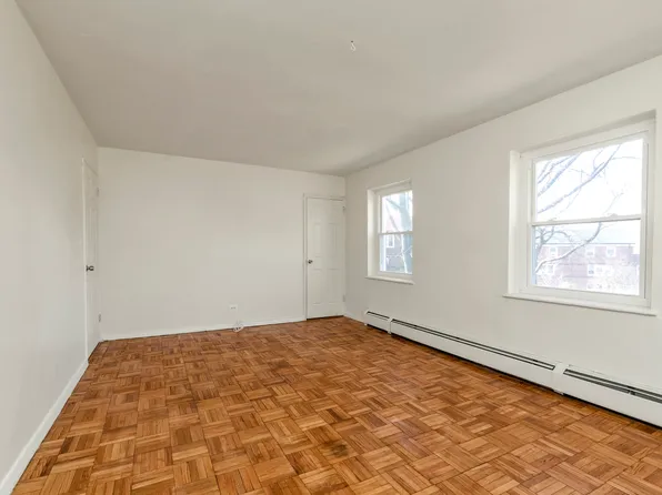 150-77 Village Road image 13 of 20