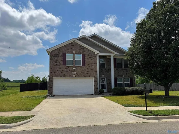 212 Brockton Dr, Madison, AL 35756